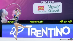 kinesis cucchetti alessia   cerchio sfe03086a copia simone ferraro ph copia